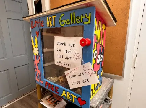 Sclittle art gallery 1